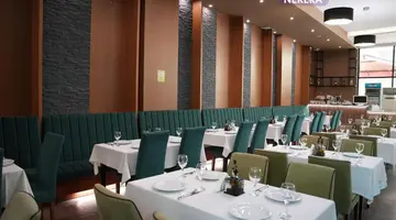 Sun Hotel