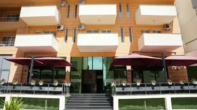 Sun Hotel