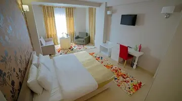 Sun Hotel