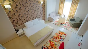 Sun Hotel