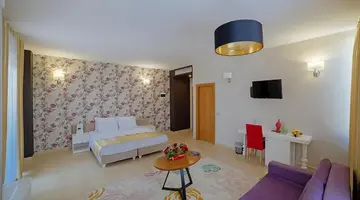 Sun Hotel
