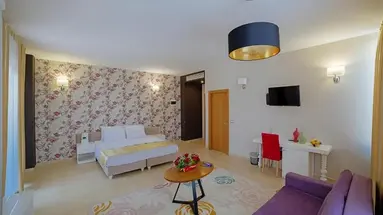 Sun Hotel