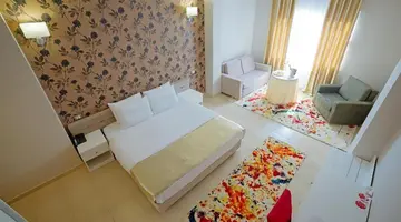 Sun Hotel