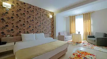 Sun Hotel