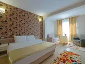 Sun Hotel