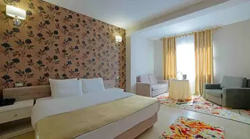 Sun Hotel