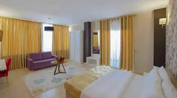Sun Hotel