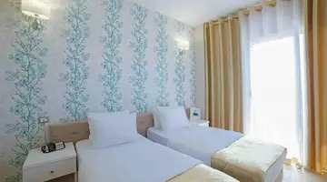 Sun Hotel