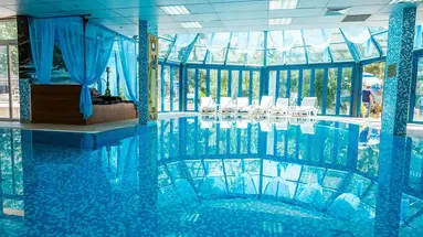 Sun Palace