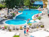 Sun Palace