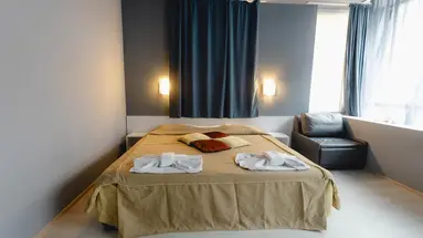 Sun Palace