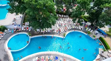 SUN PALACE