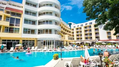 SUN PALACE