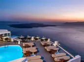 Sun Rocks Boutique Hotel