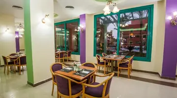 SUN & SEA HOTEL