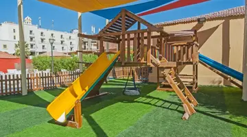 SUN & SEA HOTEL