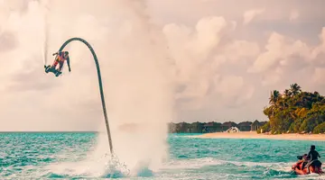 SUN SIYAM IRU FUSHI
