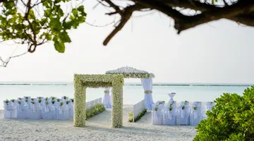 SUN SIYAM IRU FUSHI