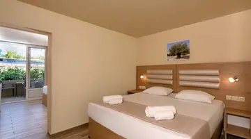Sunbay Hotel