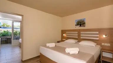 Sunbay Hotel