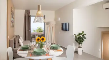 Sundance Apartments and Suites