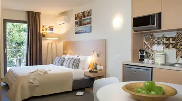 Sundance Apartments and Suites