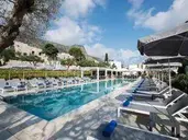 Sundance Apartments & Suites