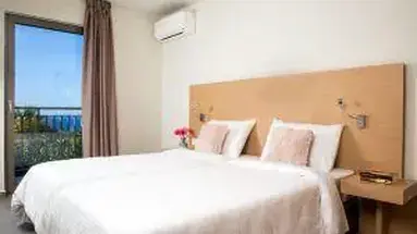 Sundance Apartments & Suites
