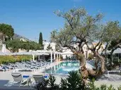 Sundance Apartments & Suites