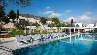 Sundance Apartments & Suites