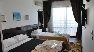 Sunday Beach Hotel