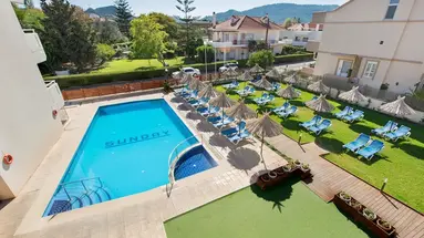 Sunday Hotel