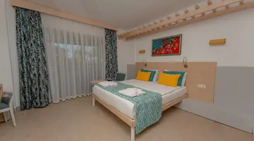 SUNIS KUMKOY BEACH RESORT HOTEL & SPA