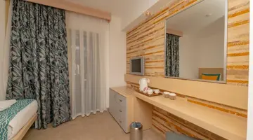 SUNIS KUMKOY BEACH RESORT HOTEL & SPA