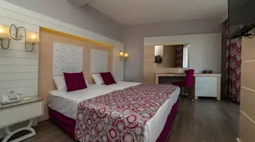 SUNMELIA BEACH HOTEL