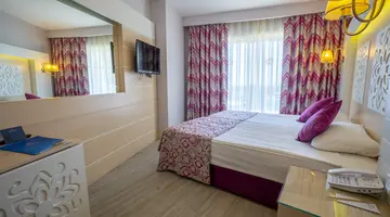 SUNMELIA BEACH RESORT HOTEL & SPA