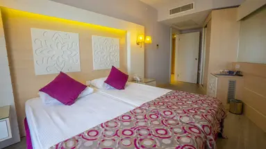 SUNMELIA BEACH RESORT HOTEL & SPA