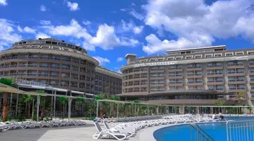 SUNMELIA BEACH RESORT HOTEL & SPA