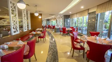SUNMELIA BEACH RESORT HOTEL & SPA