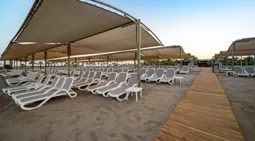 Sunmelia Beach