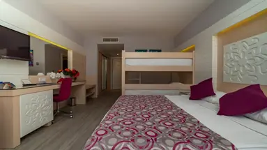 Sunmelia Beach