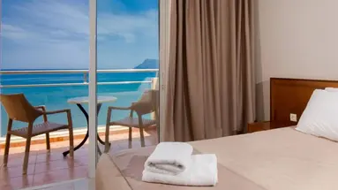Sunny Bay Hotel - autohide noprices