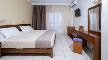 Sunny Bay Hotel - autohide noprices