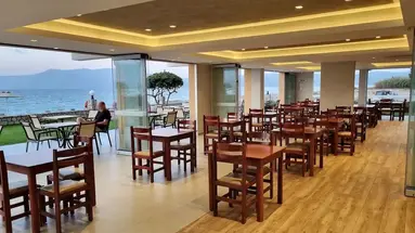Sunny Bay Hotel