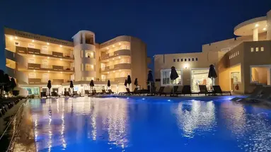 Sunny Bay Hotel