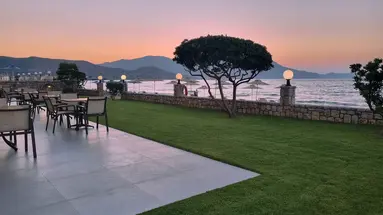 Sunny Bay Hotel