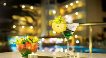 Sunny Bay Hotel