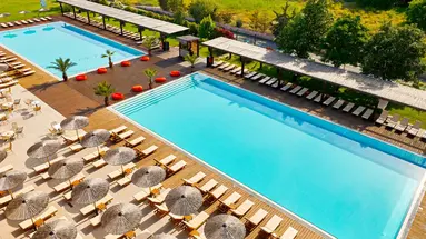 SUNNY BEACH CLUB (EX COOK'S CLUB)