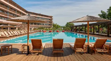 SUNNY BEACH CLUB (EX COOK'S CLUB)