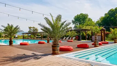 SUNNY BEACH CLUB (EX COOK'S CLUB)